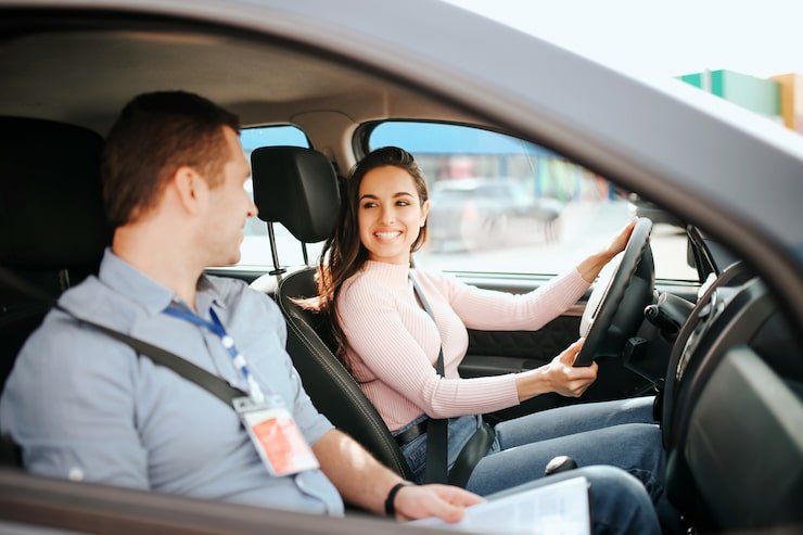 Driving Schools Around Me for Intensive Driving Courses in New Malden